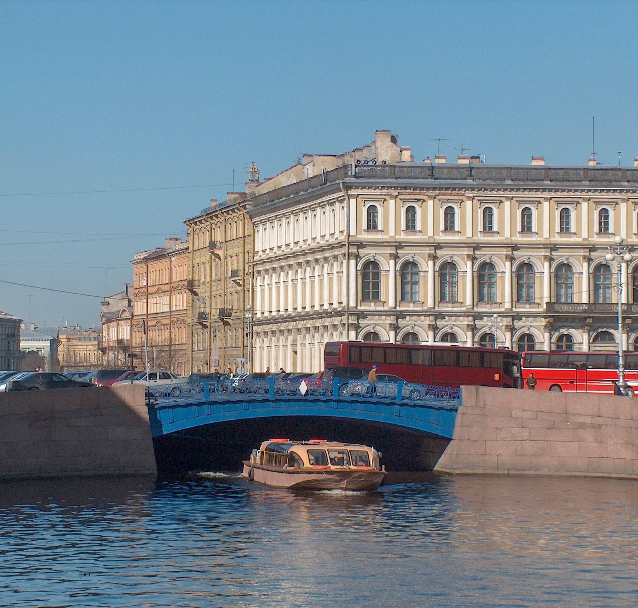 Синь спб. Санкт-Петербург 2005. Мост невидимка в Санкт-Петербурге. Достопримечательности Санкт-Петербурга синий мост. 2-Й Адмиралтейский остров.