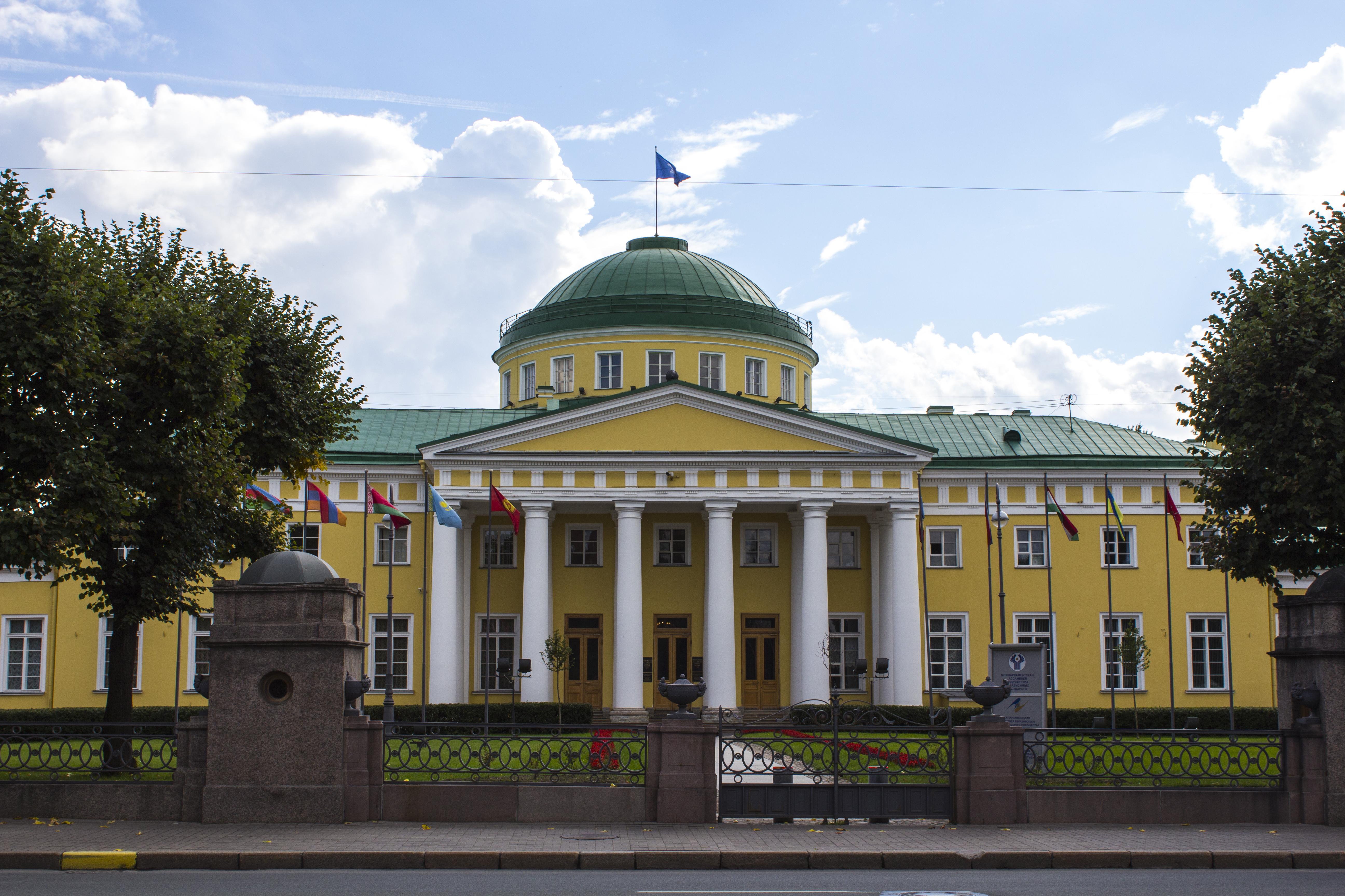 Таврический дворец в санкт петербурге