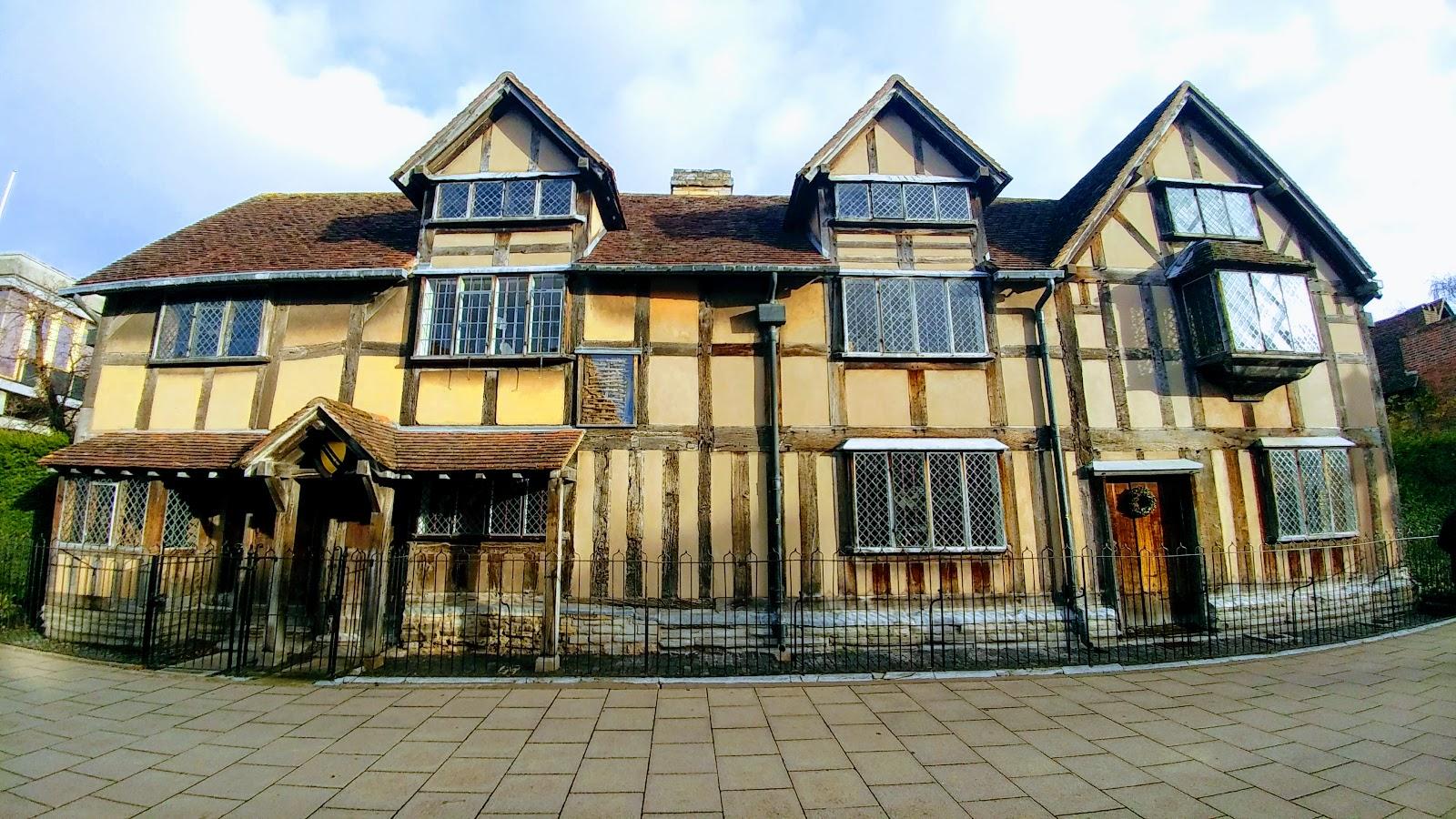 Стратфорд-на-Эйвоне (Stratford-upon-Avon) | Турнавигатор