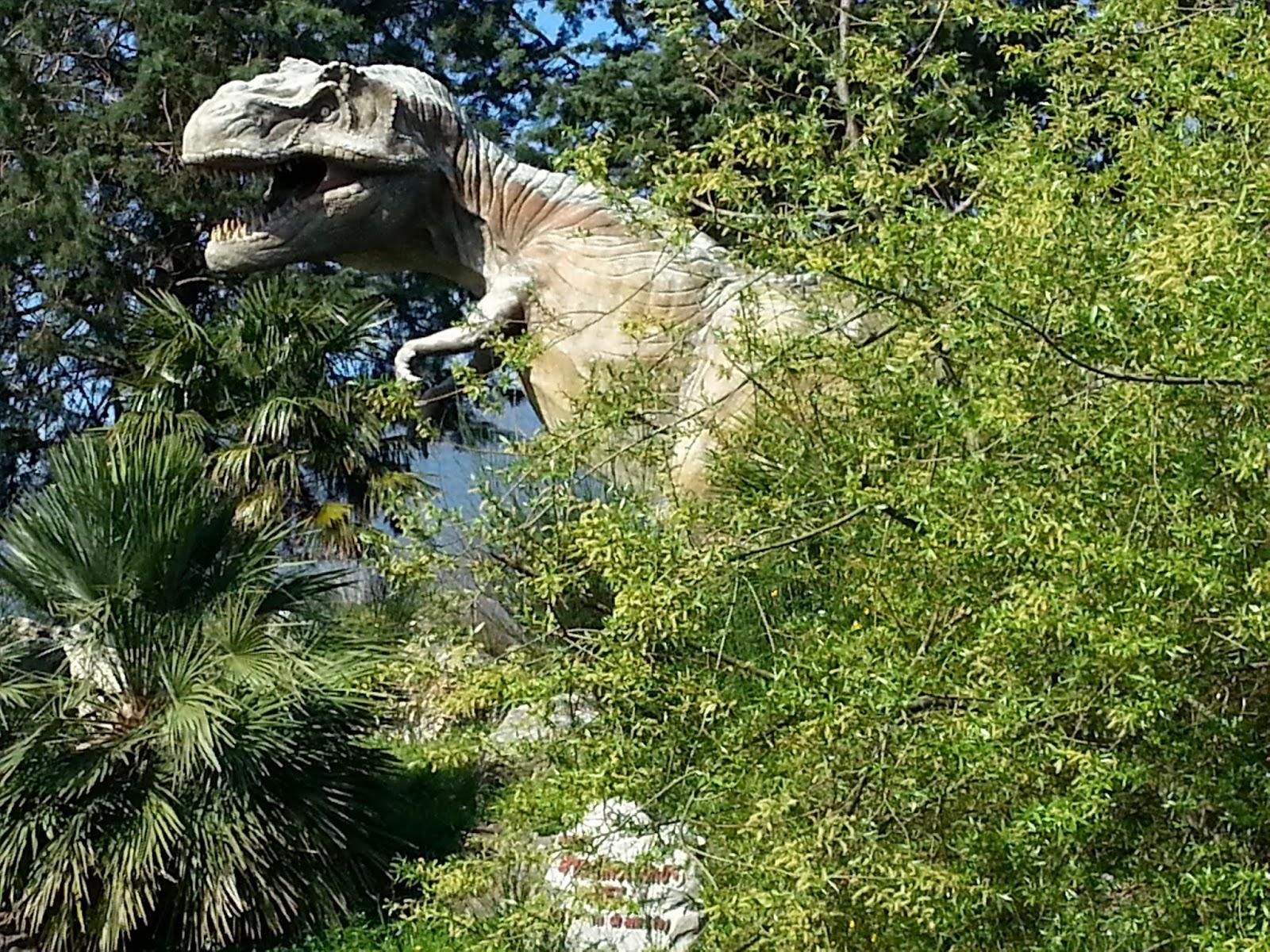 Фото Музей под открытым небом «Город динозавров»