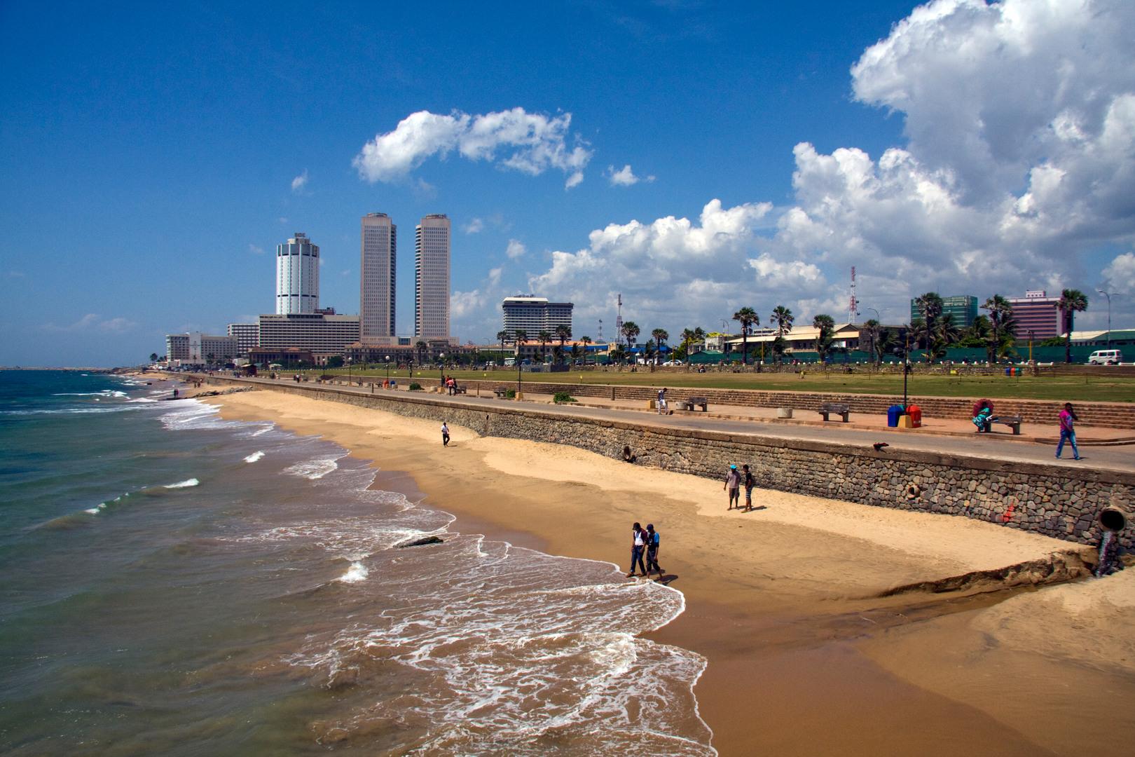Фото Galle Face Green
