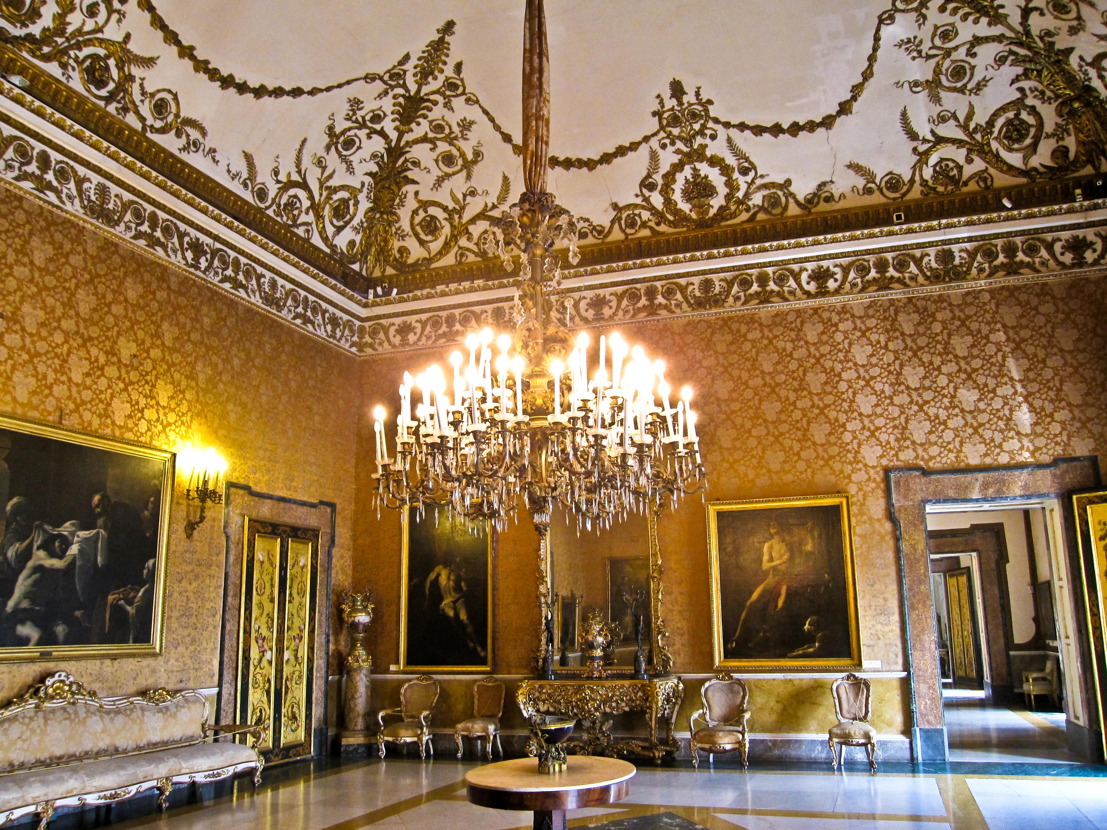 Фото Королевский дворец в Неаполе