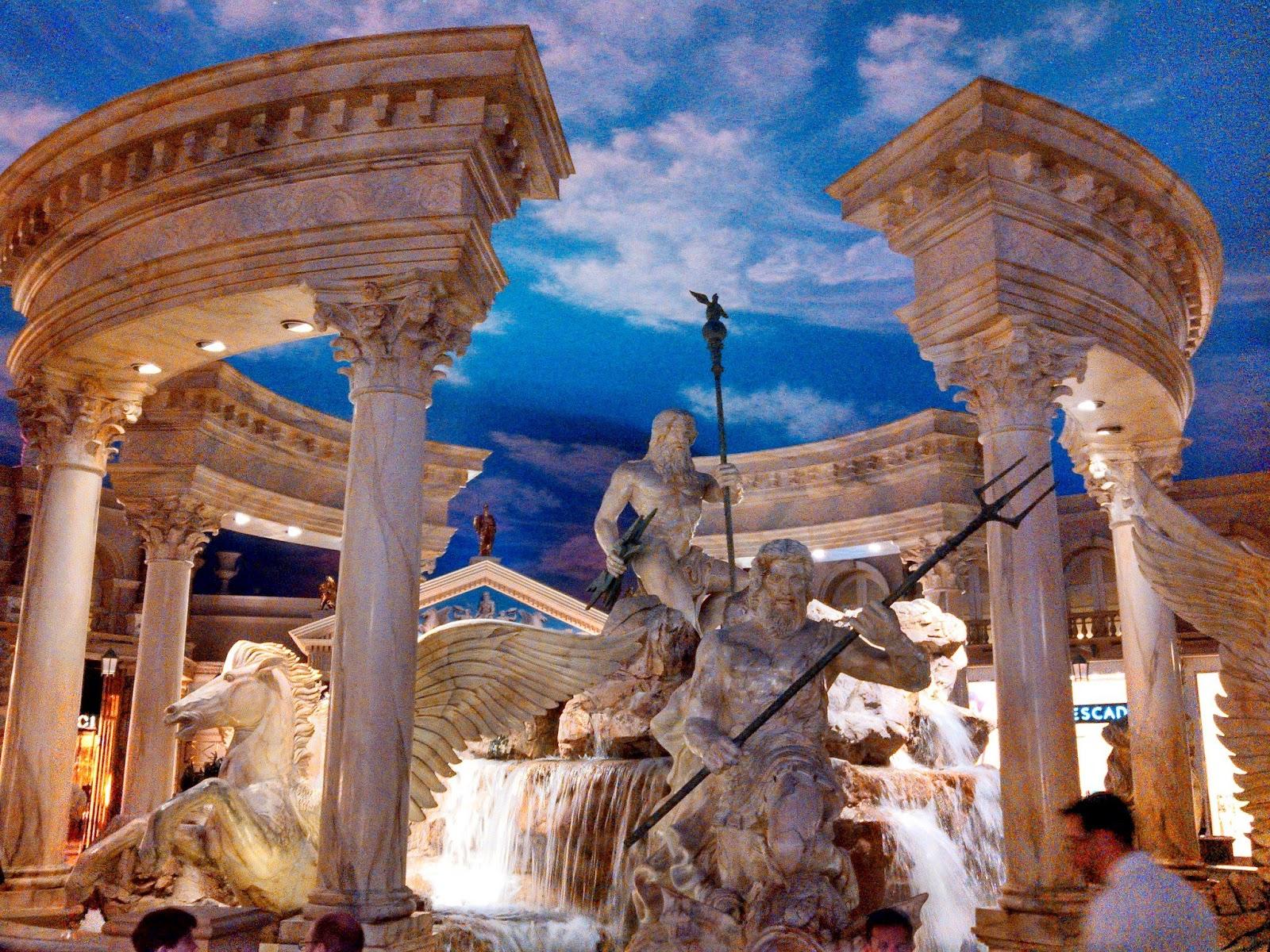 Фото Отель и казино &quot;Дворец Цезарей&quot;