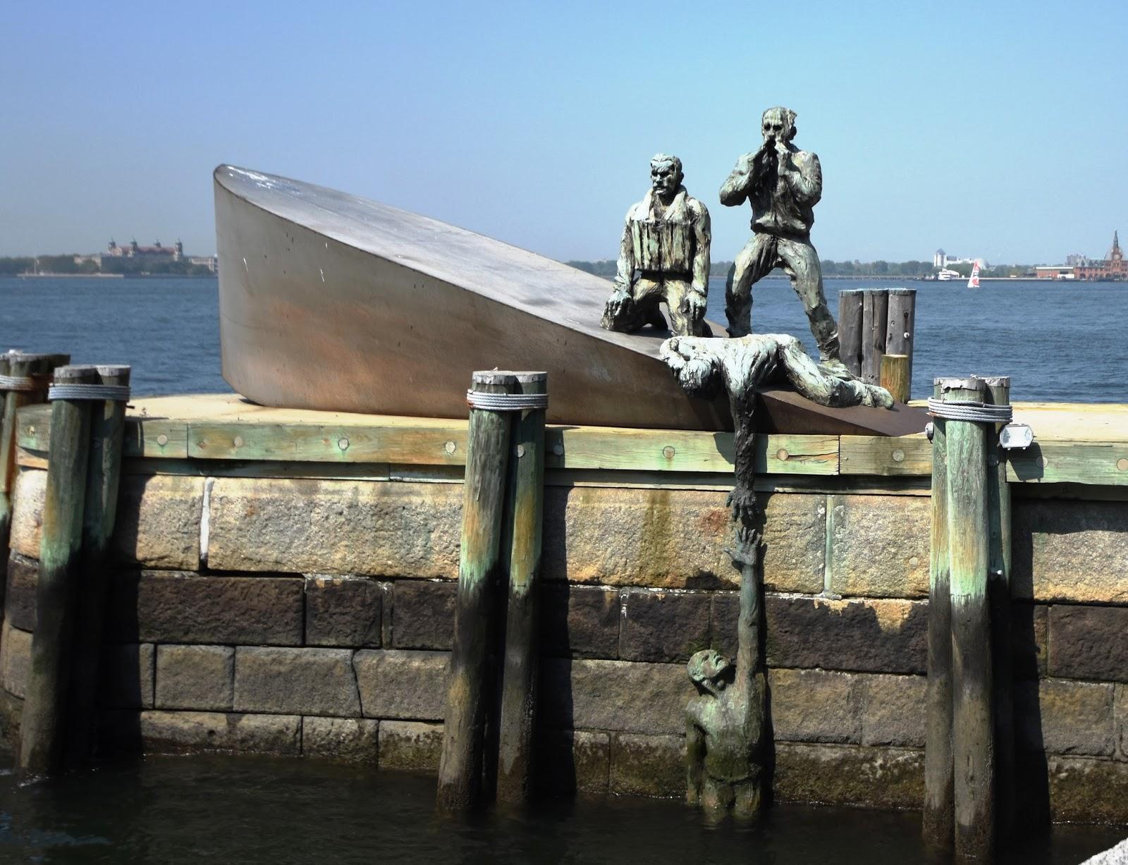 Фото Памятник американским морякам торгового флота