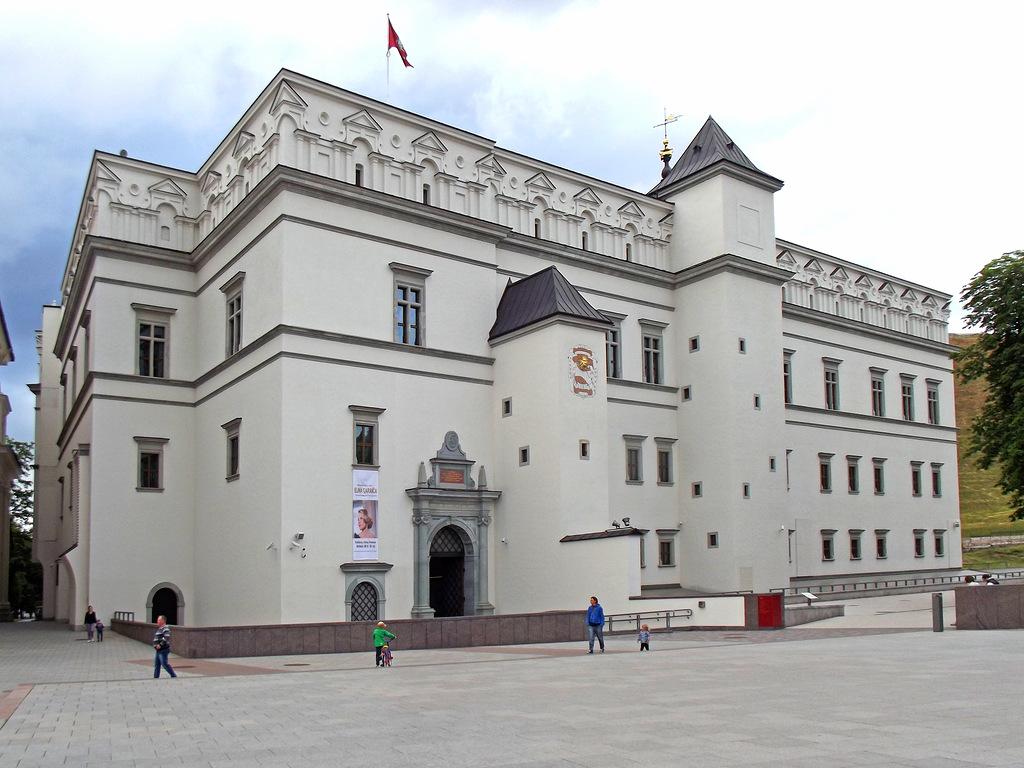 Национальный музей «Дворец великих князей литовских»