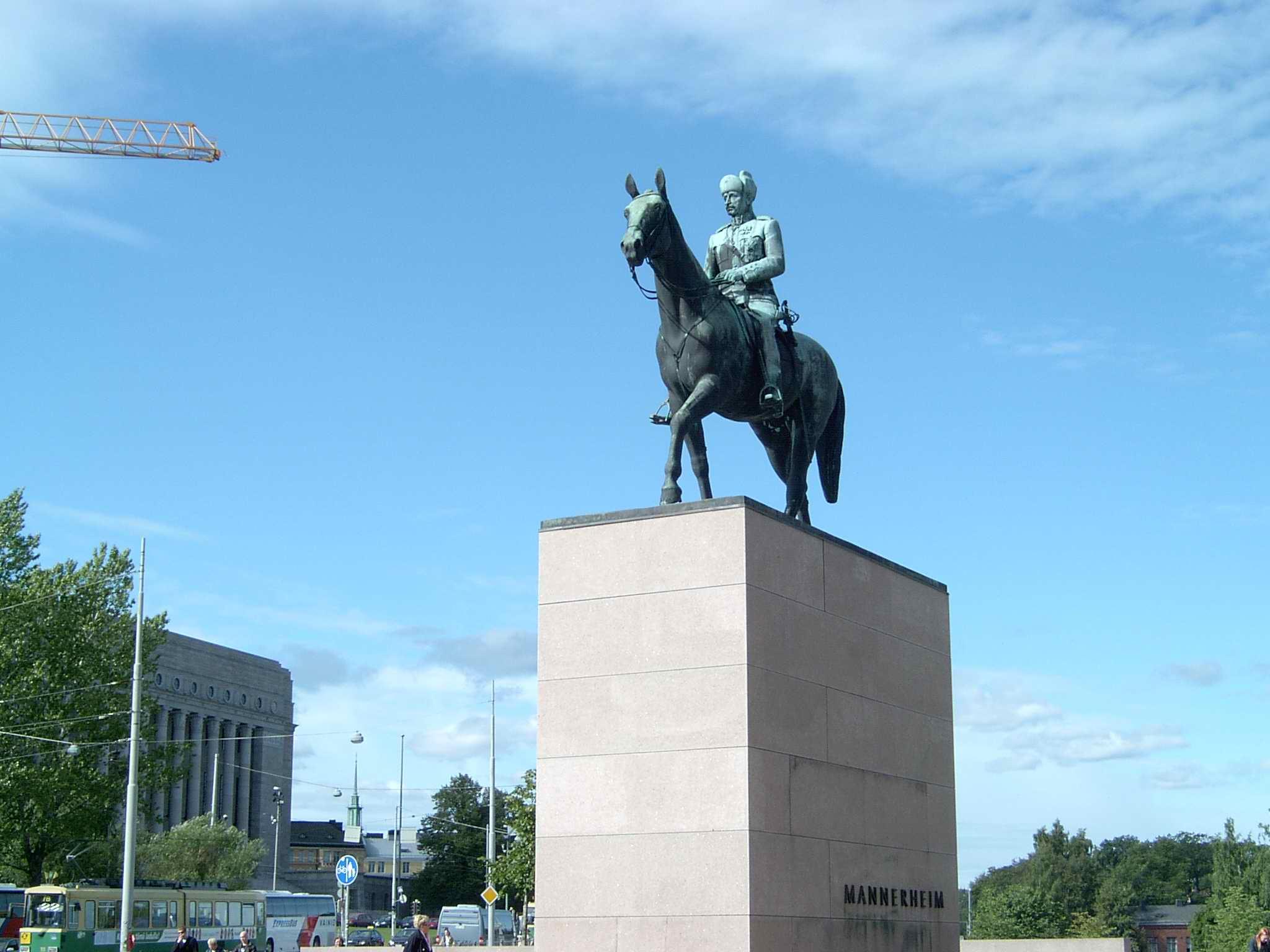 Фото Памятник Маннергейму