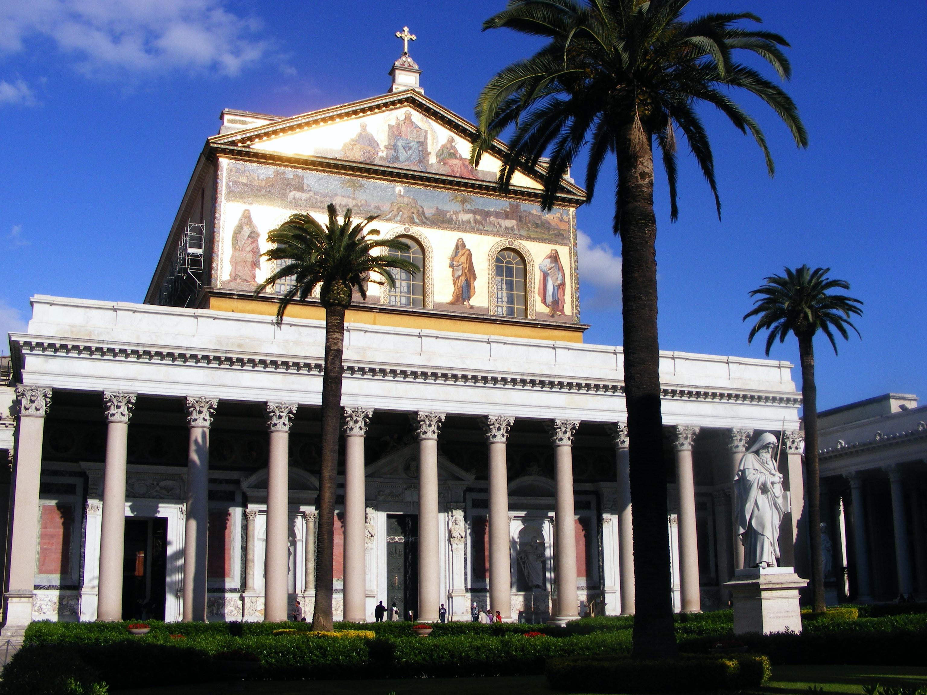 Базилика Сан-Паоло-фуори-ле-Мура