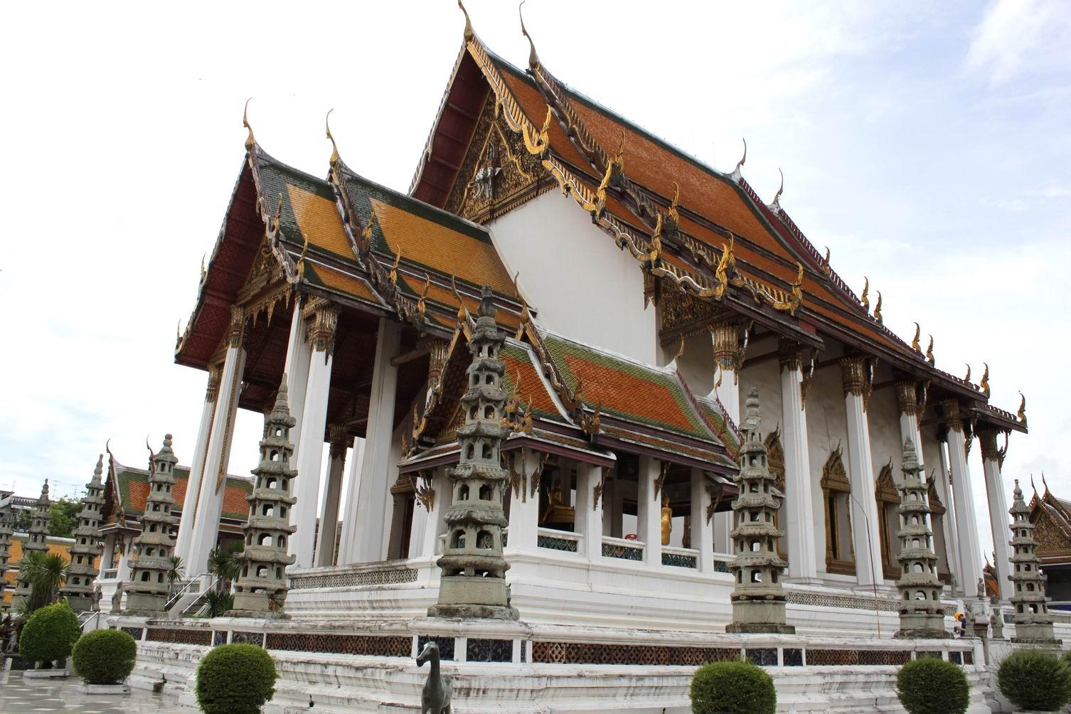 Фото Храм Ват Сутхат