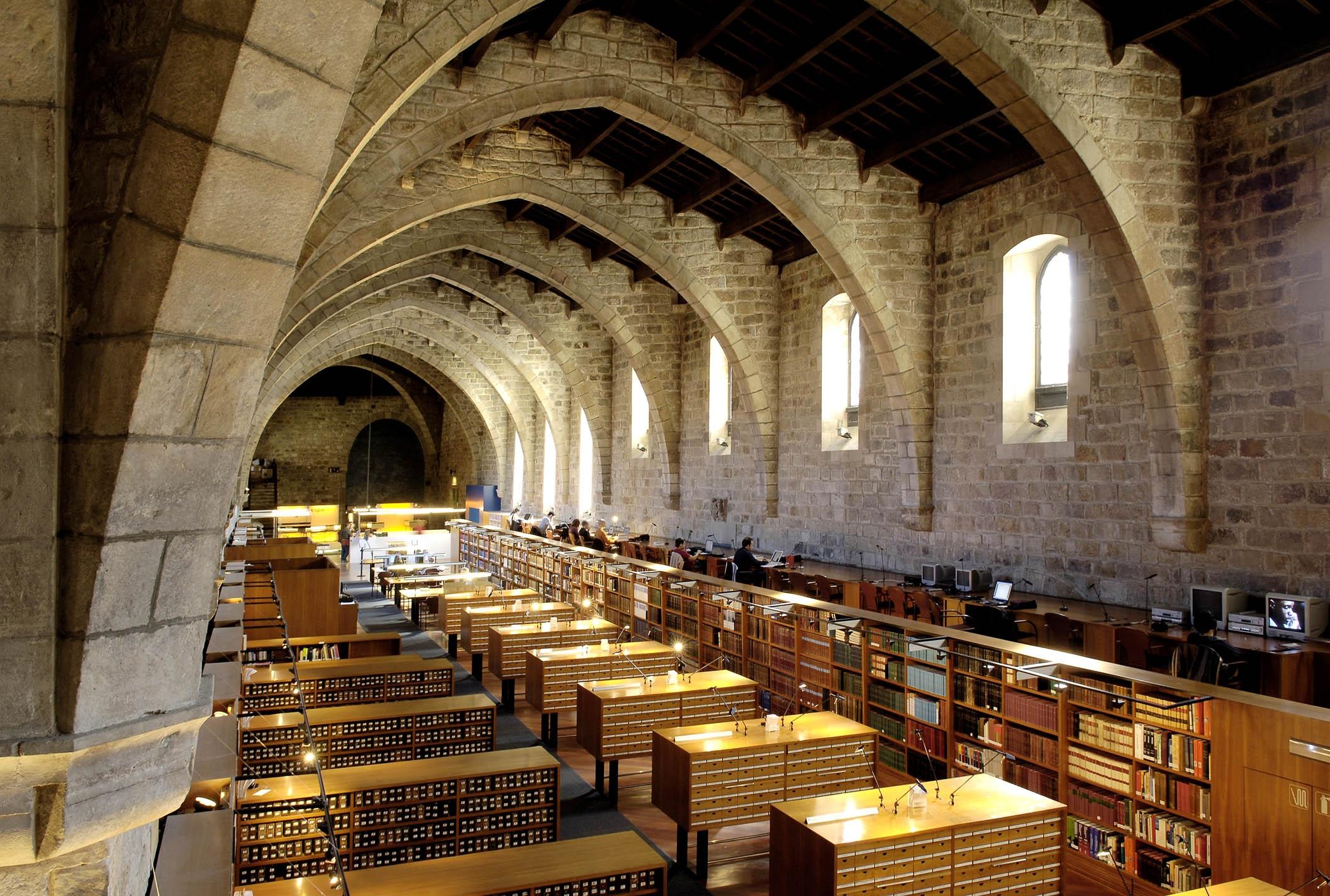 Фото Библиотека Каталонии
