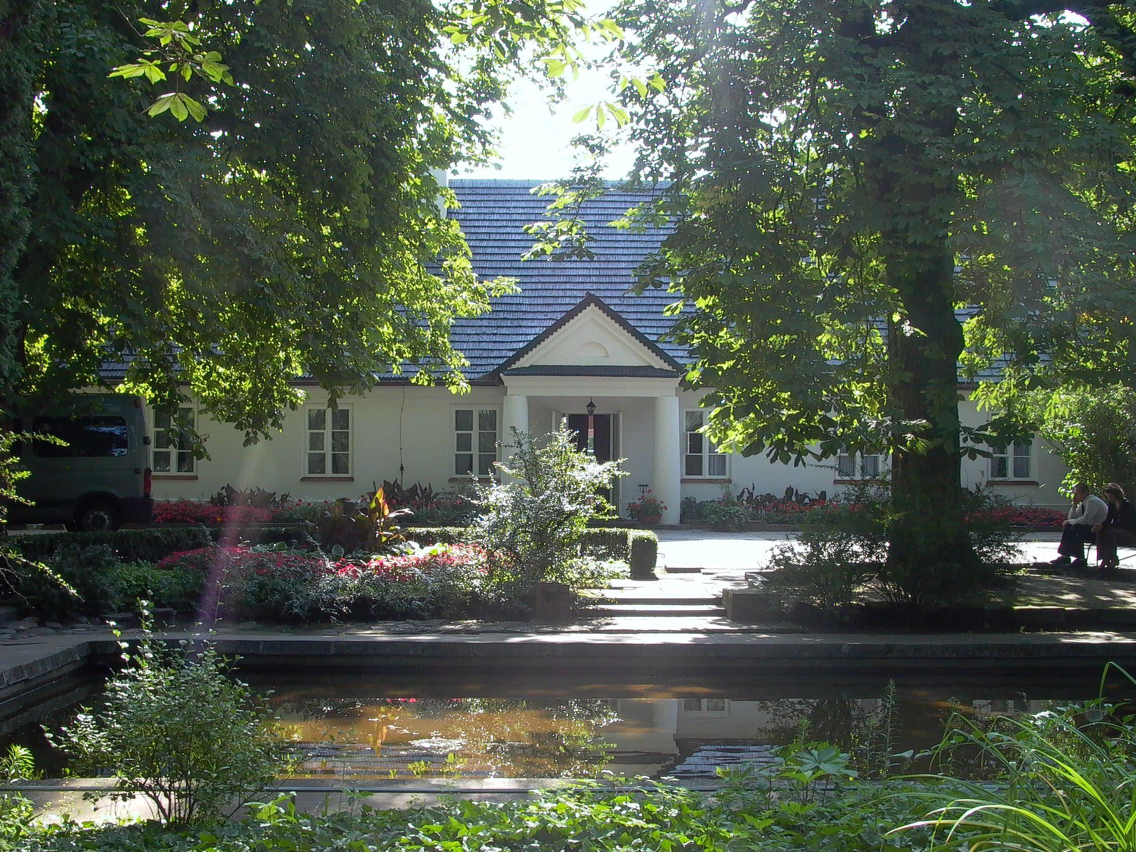 Дом, где родился Фредерик Шопен