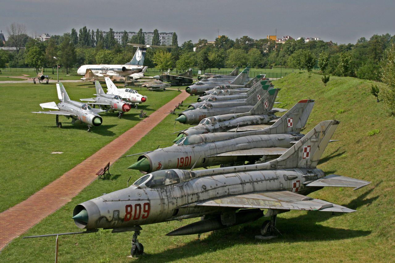 Фото Музей польской авиации