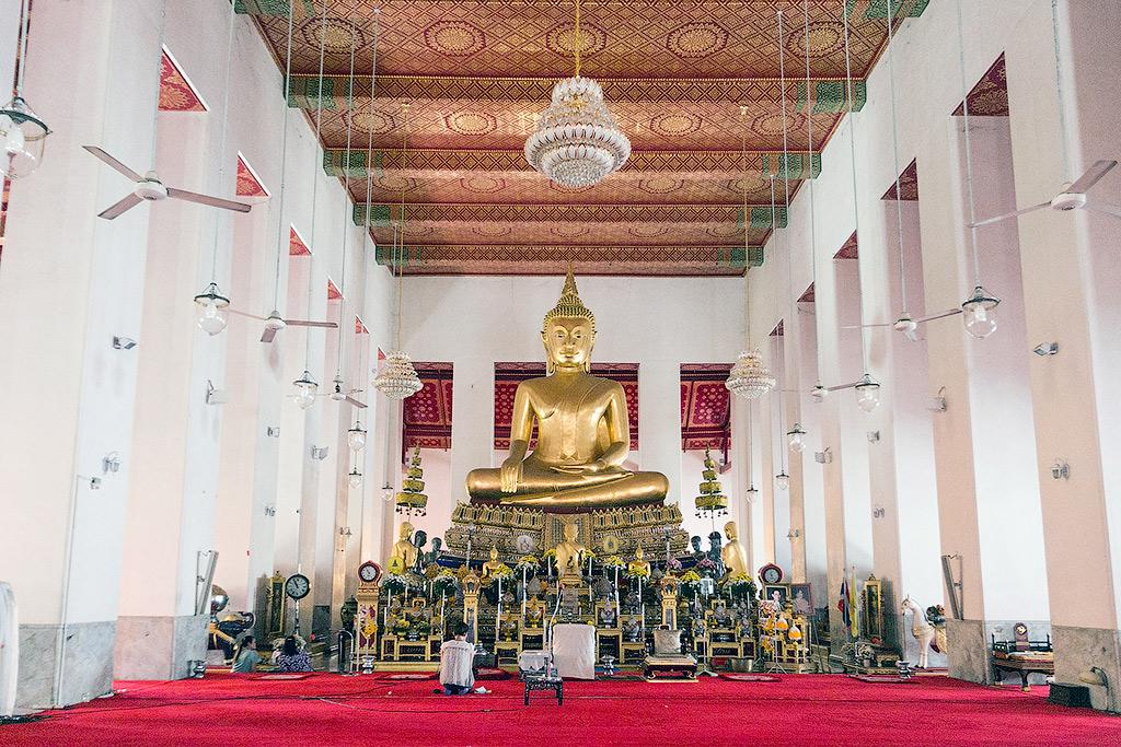 Фото Храм великой реликвии (Ват Махатхат)