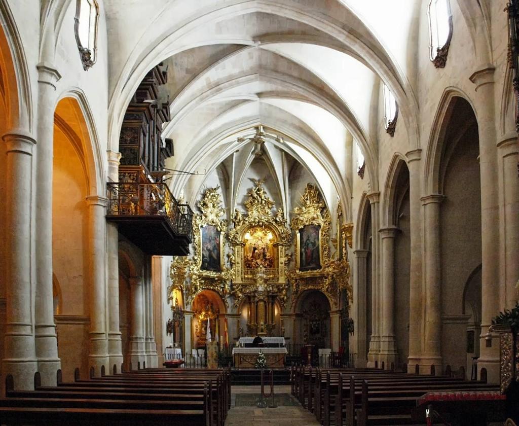 Фото Базилика Санта-Мария
