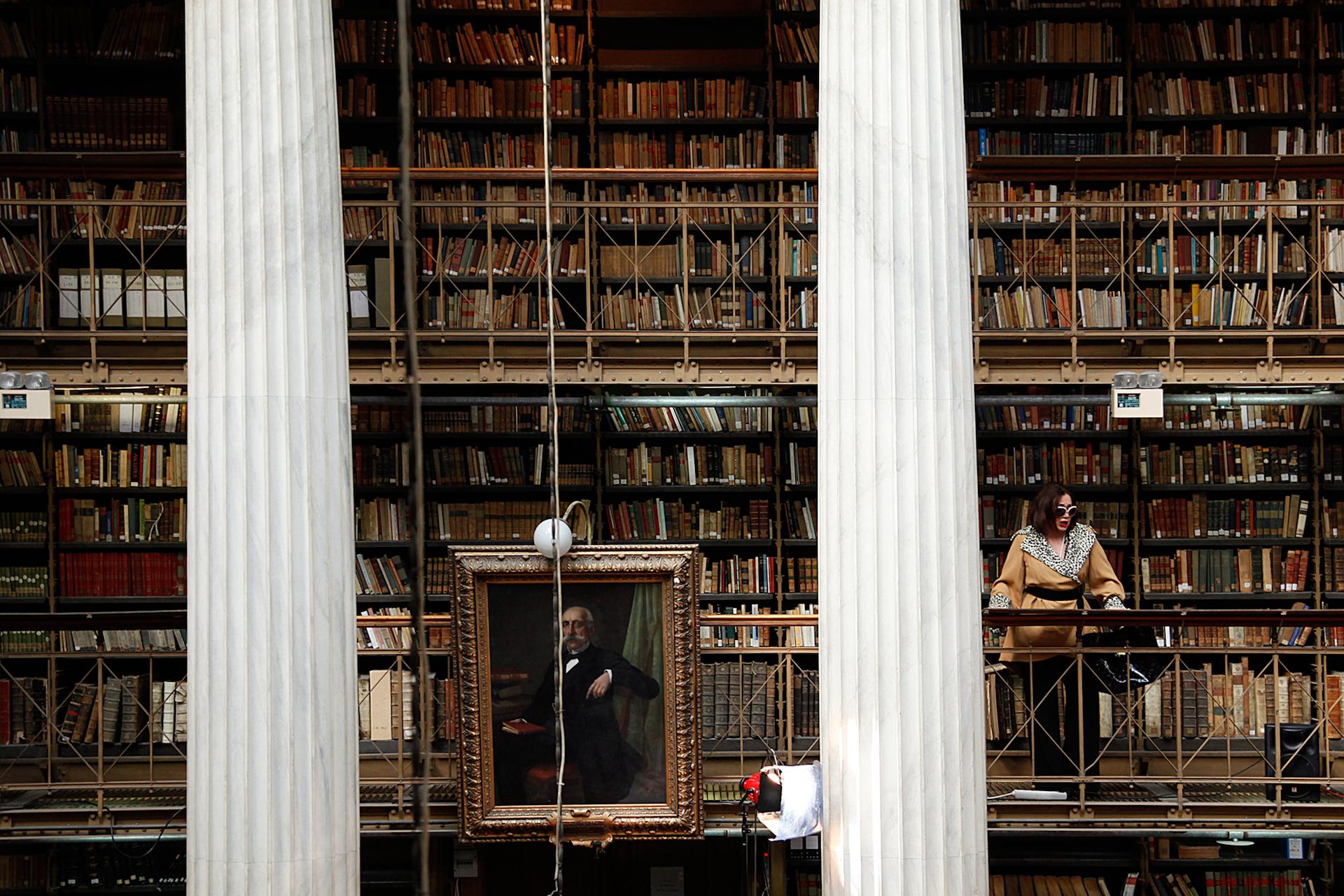 афины библиотека